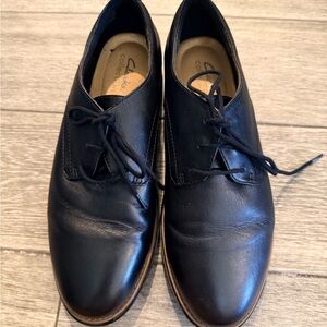 Clarks Black Leather Oxfords for Men